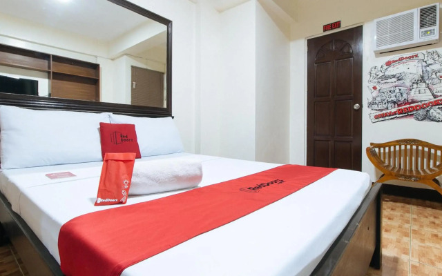RedDoorz @ Palanan Makati 2