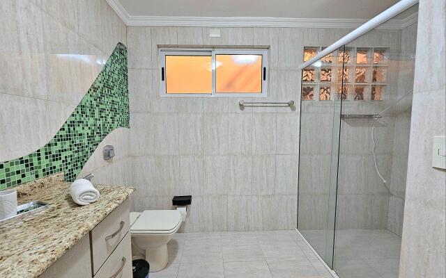 Casa 4 quartos Piscina prox Paraguai e Itaipu