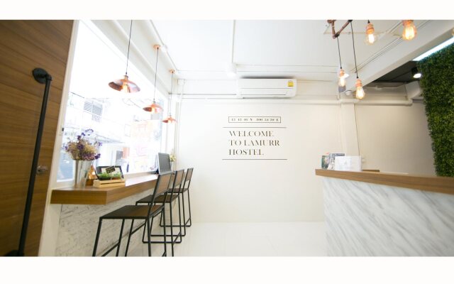 Lamurr Sukhumvit 41 - Hostel