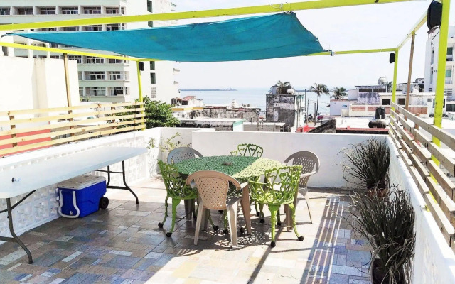 Oyster Hostel