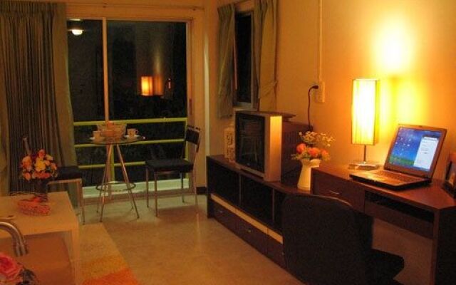 The Room Resort Apartment