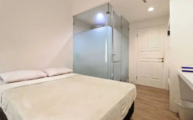 Rumah Kayu Manis Bintaro