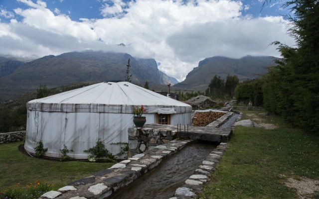 Churup Mountain Lodge