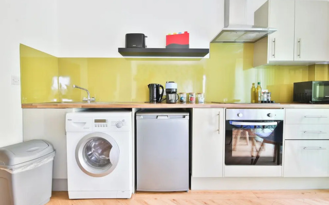 Princess Lofts Studios - Swansea City Centre