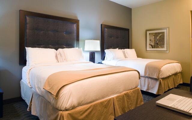 Holiday Inn Express Hotel & Suites Waycross, an IHG Hotel