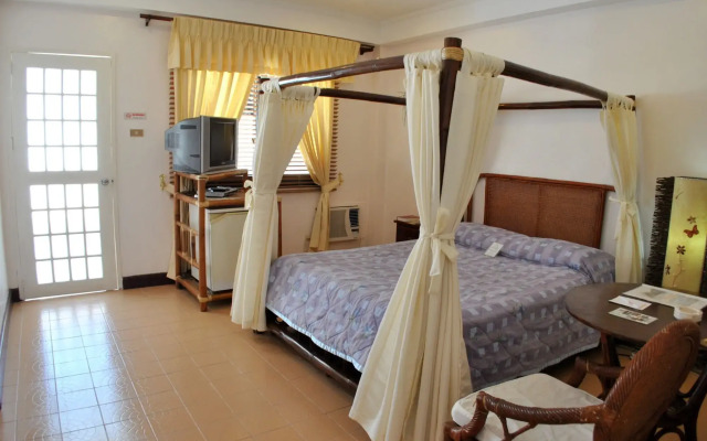 Surfside Boracay Resort