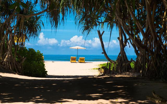 Palm Beach Inn and Sea Shells Cabanas