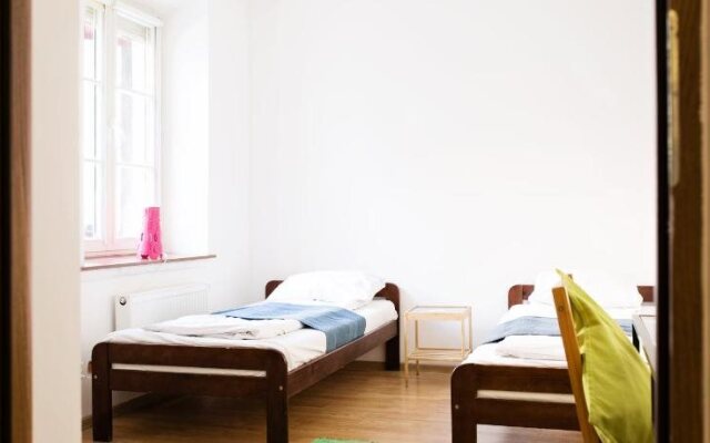 Folk Hostel