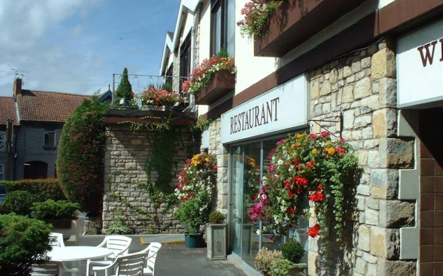 Wessex Hotel