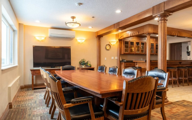 Norland Inn and Suites Roseau