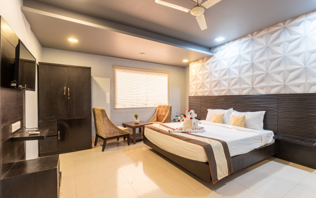 Hotel Silvotel – Guest Rooms – Indore