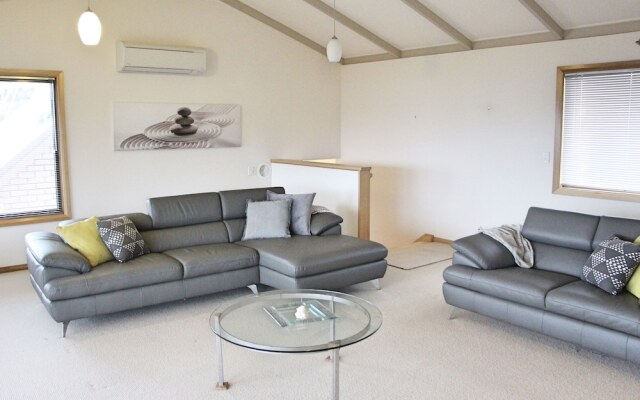 Elegant Style Bay of Fires