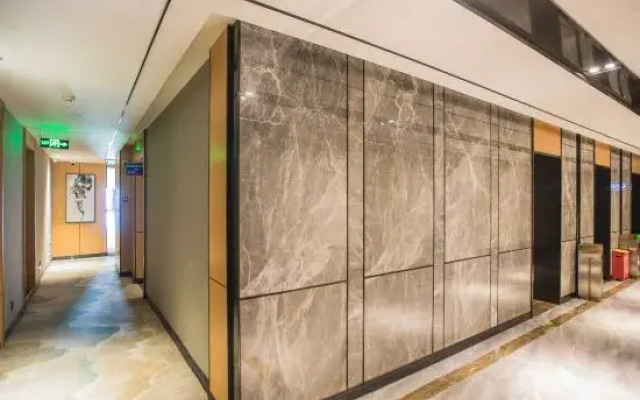 XI na wei si Hotel (Chongqing Tea Garden High-Speed Railway East Station)