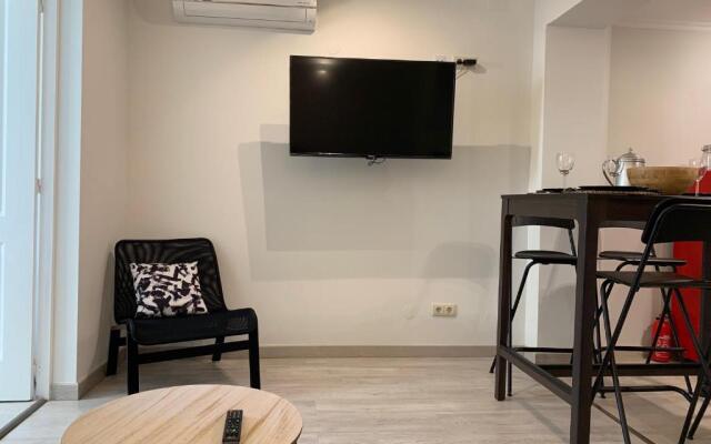 Appartement3 avec terrasse et vue près d'Amoreiras