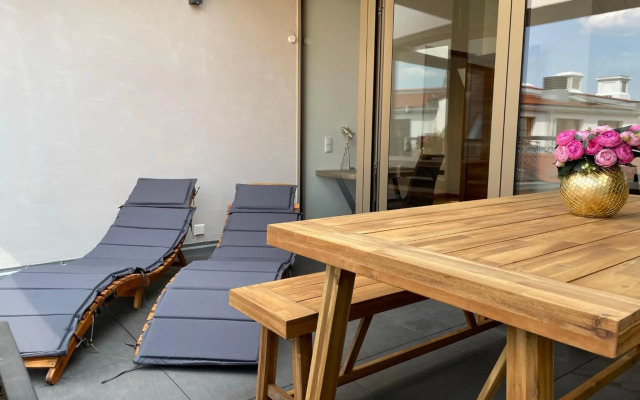 Modernes Apartment An der Frauenkirche II