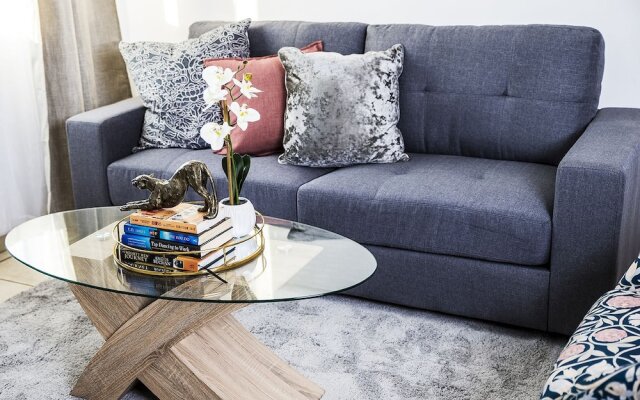 Runako Luxury Apartment