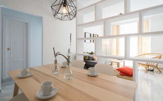 Malagasuite Center & Parking