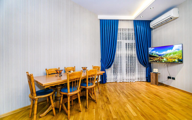 Zarifa Aliyeva str. 28 M63 Daire