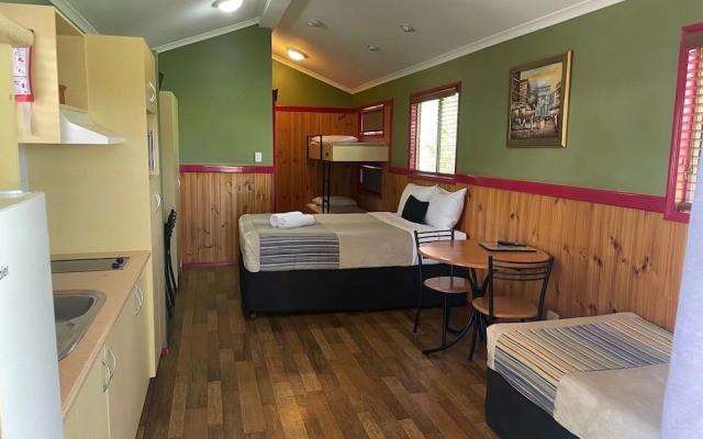 Aussie Outback Oasis