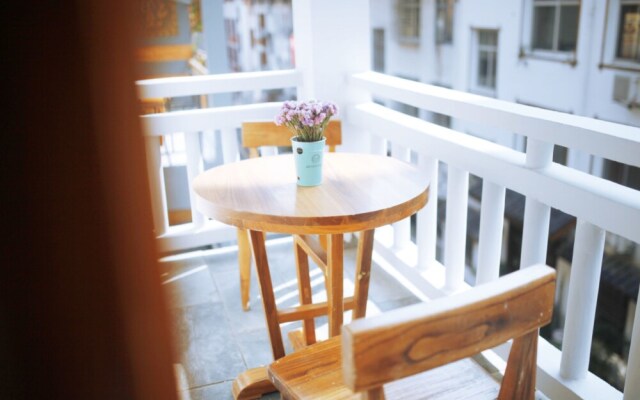 Zhangjiajie Destination Youth Hostel