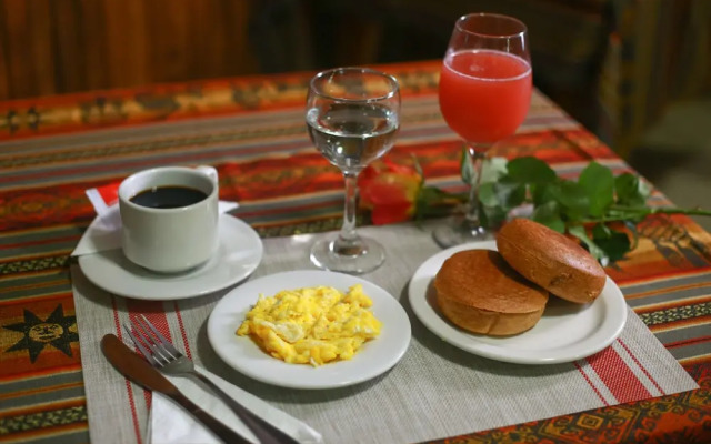 Hostal Loro Verde