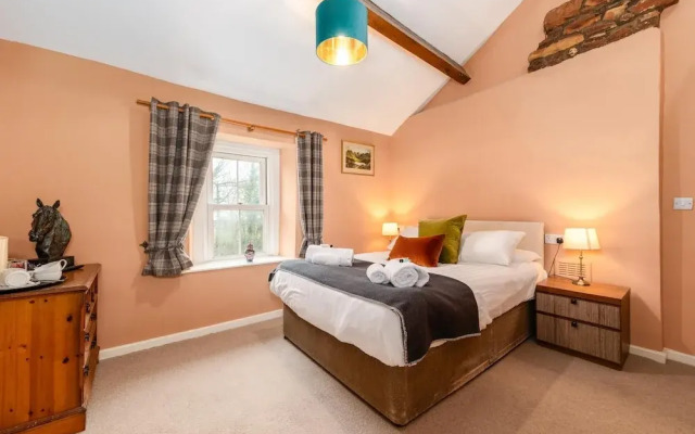 The Red Admiral Hotel