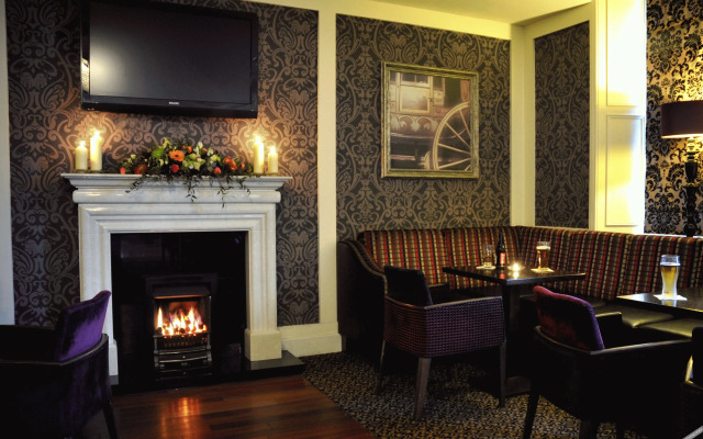 The Shirley Arms Hotel