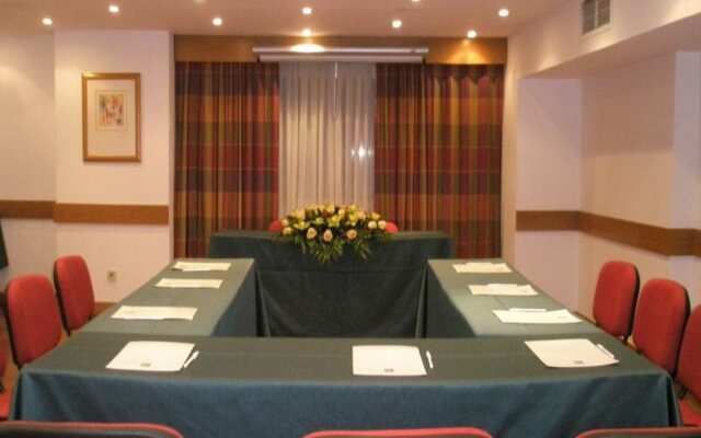 Legendary Porto Hotel
