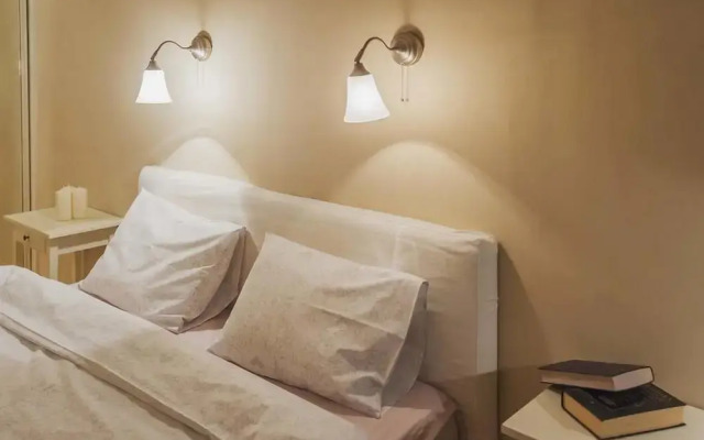 GM Apartment Smolenskaya 10