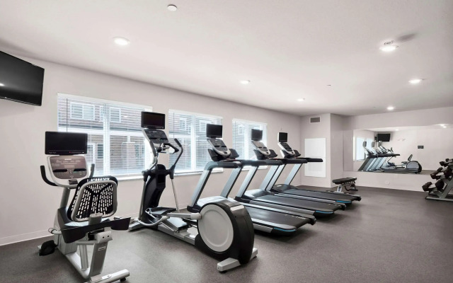 WaterWalk Extended Stay by Wyndham Charlotte - Arrowood