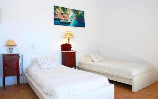 235 Son Serra De Marina