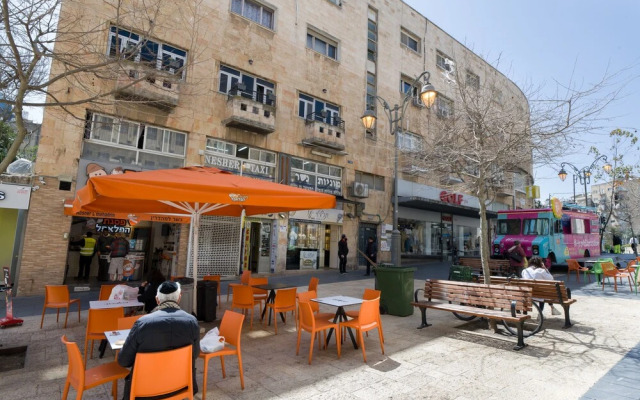 Aju Ben Yehuda 23
