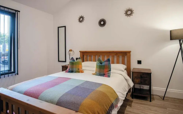 The Shed - 1 Bedroom - Cosheston