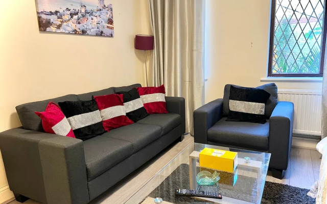 Cosy London Retreat Near Tower Bridge