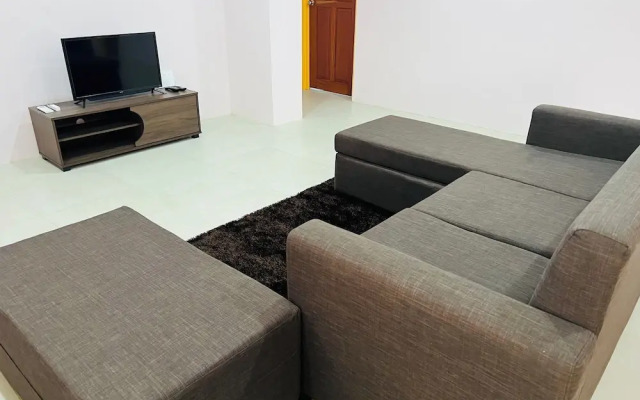 Ox Apartment