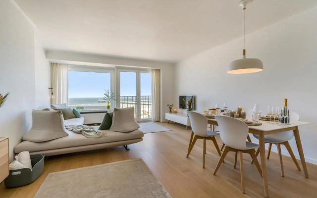 Seacarl - stunning apartment with frontal sea view