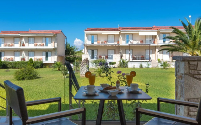 Ionion Beach Apartment Hotel