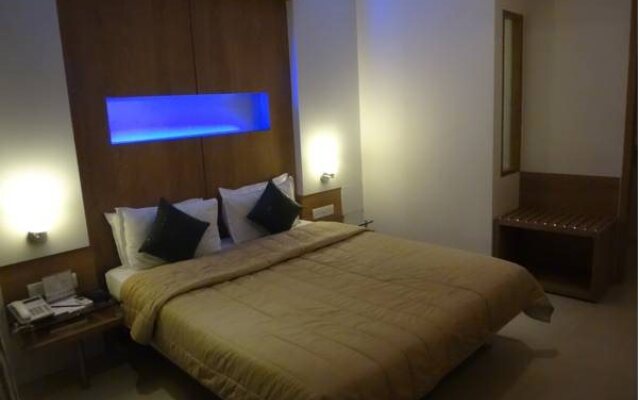 Hotel Vihangs Inn