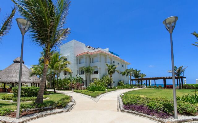 Okol Paraiso by Riviera Rentals