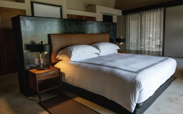 Thompson Zihuatanejo, A Beach Resort, by Hyatt