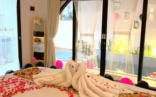 Villa Bale Tentrem Pamungkas