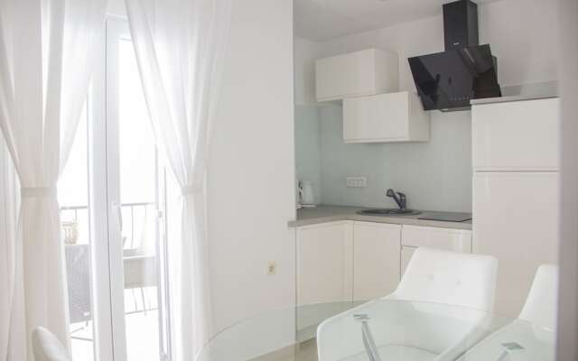 Apartments Nina
