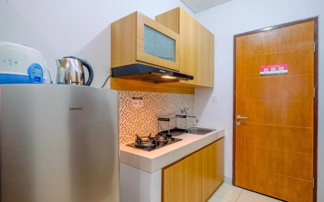 Minimalist And Homey Studio At Dave Apartment