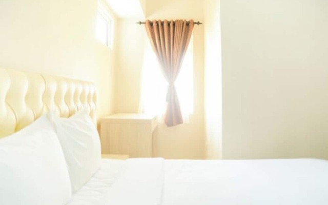 Comfortable 2BR Springlake Summarecon Apartment