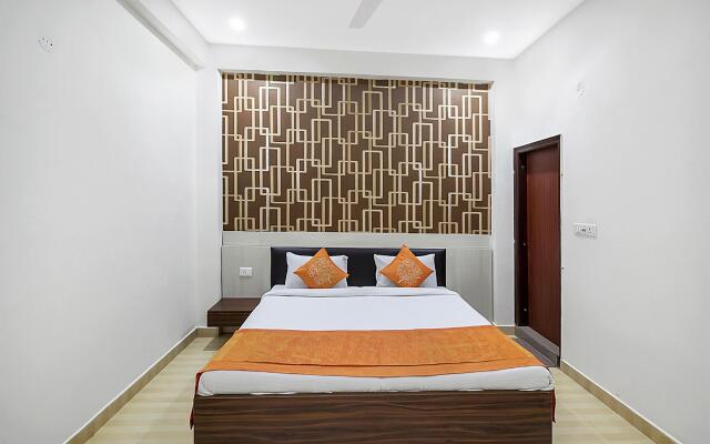 OYO 2384 Hotel Epic Inn