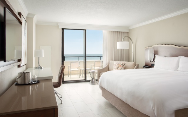 Fort Lauderdale Marriott Harbor Beach Resort & Spa