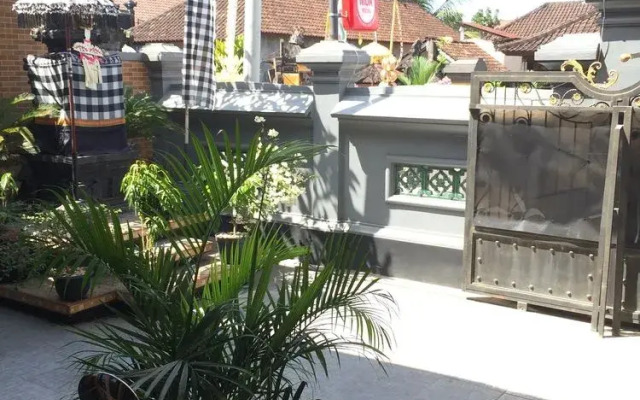 Puri Kusuma Guest House