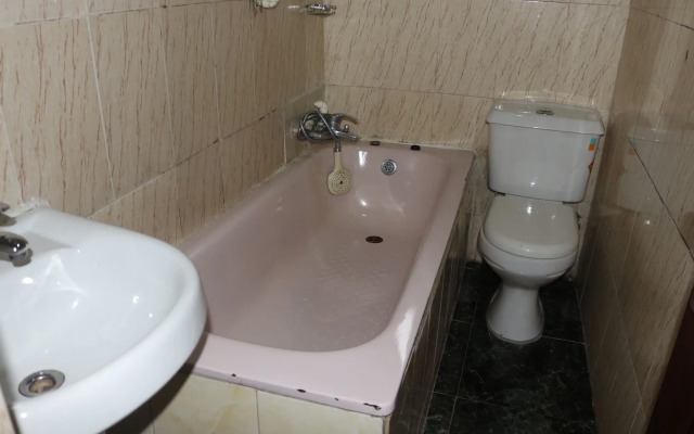 Albert Suites