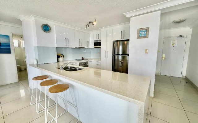 ULTIQA Beach Haven At Broadbeach
