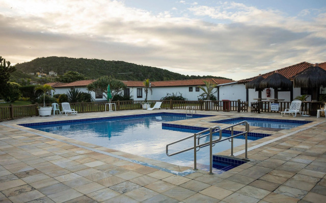 Casa c/ Área Goumert e 4 Suítes | CBR 11